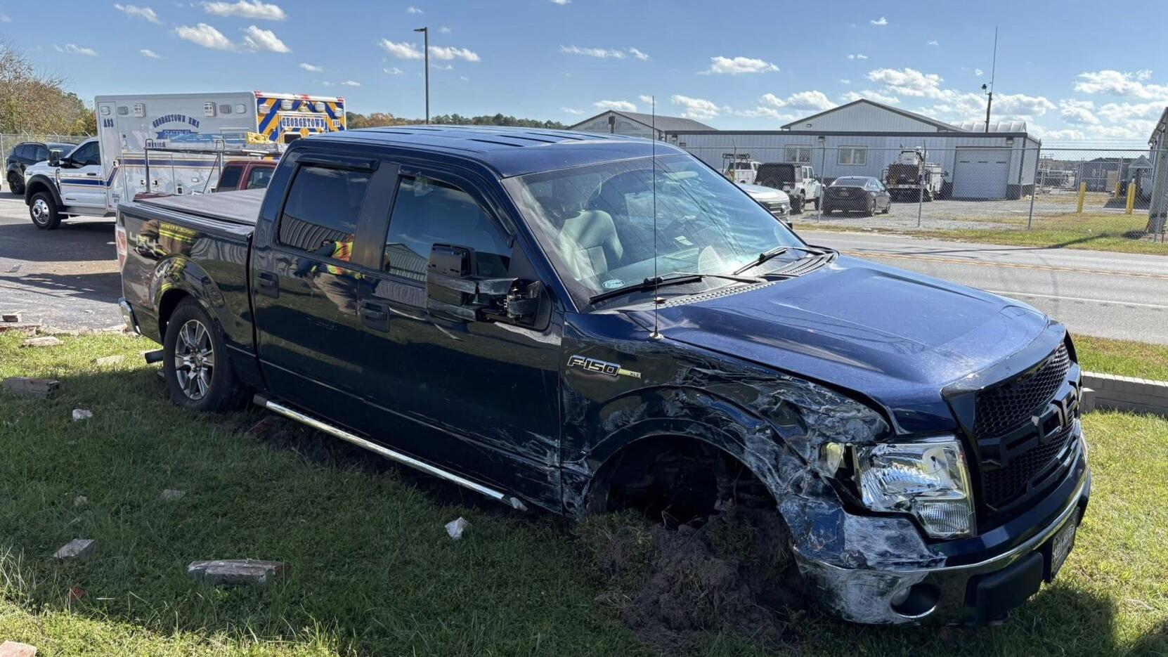 Car crashes into furniture store in Georgetown